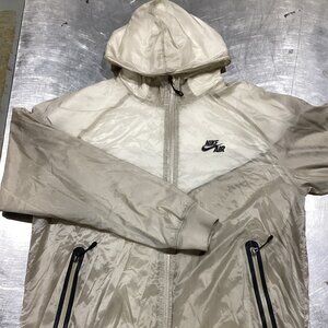 Nike Air Windbreaker Jacket | Size M
